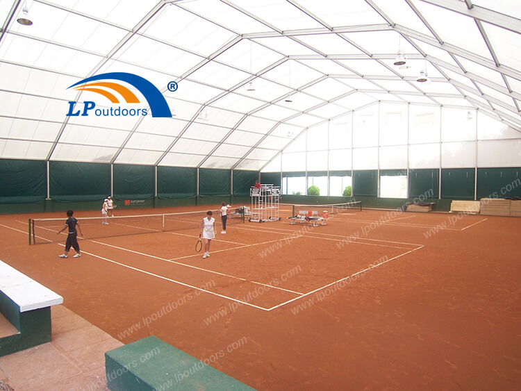  Carpa deportiva poligonal con marco de aluminio de construcción temporal para cancha de tenis al aire libre