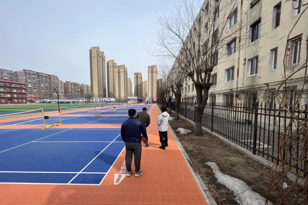 espacio deportivo al aire libre