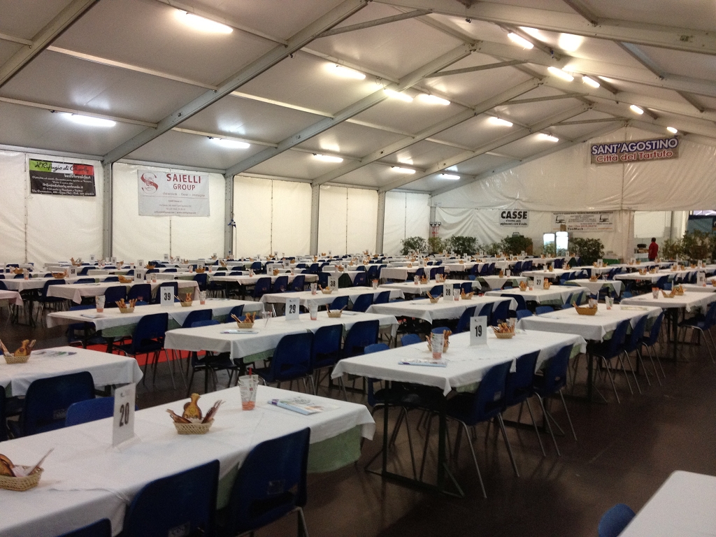 Pabellón de deportes al aire libre de Pacific Games para áreas de usos múltiples