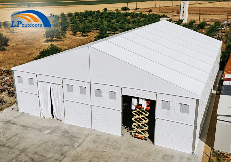 Proyectos de carpas de gran altura en todo el mundo