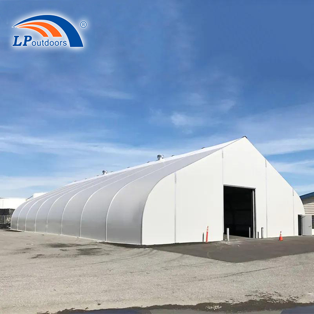 Tienda blanca curvada de aluminio al aire libre de la feria profesional de la estructura de la tela del PVC de la estructura para el acontecimiento comercial